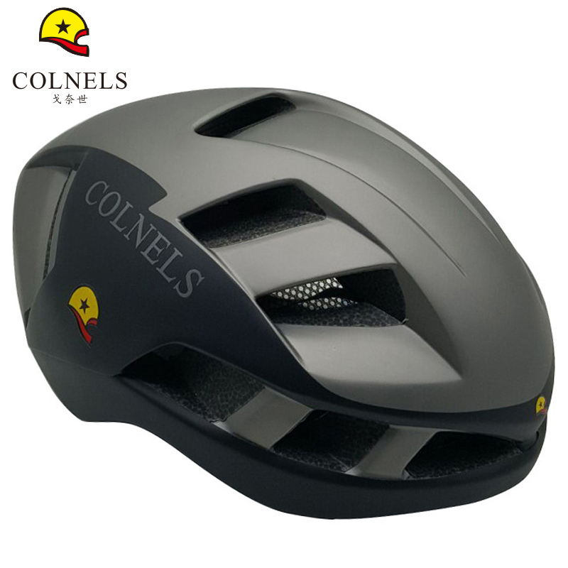7   Ŭ    ü  LTE   ѷ Ʈ    Ÿ  /7 Patterns Cycling Helmet Climbing Helmet Integrally-moldedLTE Tail Lamp Roller-